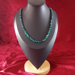 En Usdvanlig Flot Flerfarvet Bl Agat perle halskde