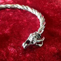 Flot snoet st�l armb�nd med Fenrisulven " 21,5 cm "