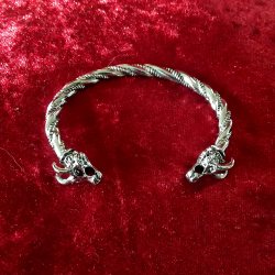 Flot snoet st�l armb�nd med Fenrisulven " 21,5 cm "
