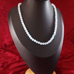 Lysebl Akvamarin perle halskde med 6 mm perler