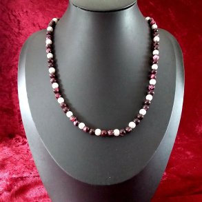 Super flot og unik Agat og Ferskvandsperle halsk�de