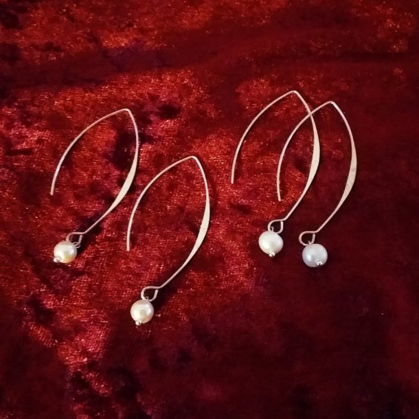 Vlg imellem to forskellige farver Ferskvandsperler