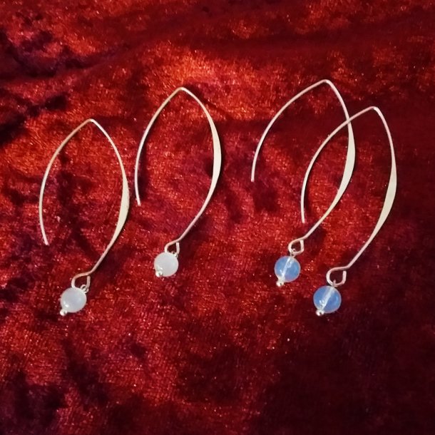 Vlg imellem to forskellige slagt delstens perler