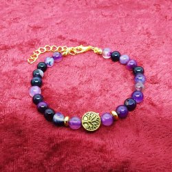 Super flot armbnd med perler af lilla Agat. Fs i 3 strrelser