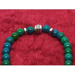 Naturlige Malakit perle armbnd med charms. Fs i 3 strrelser