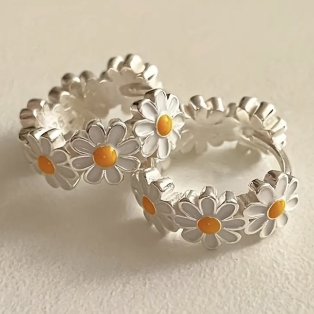 Vores flotte Daisy 925 s�lv �reringe 