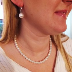 Flotte Hvide perler. En klassisk Ferskvandsperle Halskde