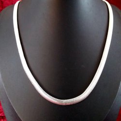 Slange halskde til kvinden og manden i 925 Sterling slv