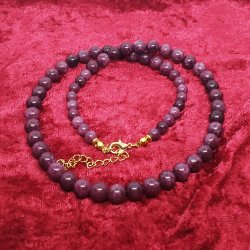 Luksus halskde med flotte 8 og 6 mm Granat perler