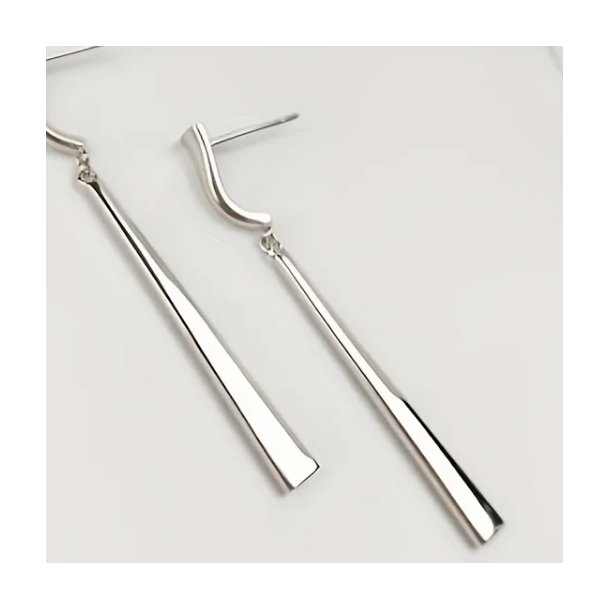 s925 Sterlings�lv �restikker med flotte skinnende vedh�ng