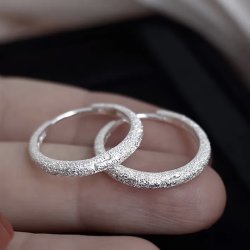 Stilfulde og flotte runde Hoops s925 sterlings�lv �reringe 