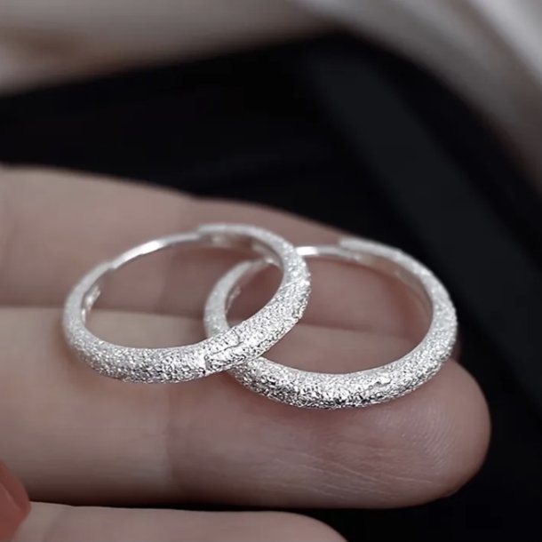 Stilfulde og flotte runde Hoops s925 sterlings�lv �reringe 