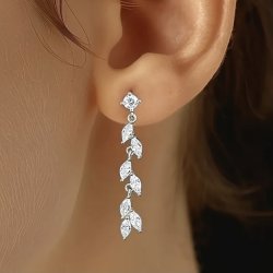 �restikker med lange flotte Zirkon blad vedh�ng 