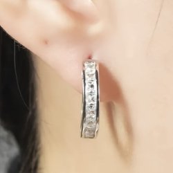 s925 s�lv �reringe med flotte Zirkoner