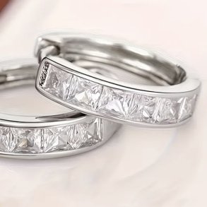 s925 s�lv �reringe med flotte Zirkoner