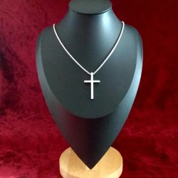 Flot st�l kors med afrundet kanter