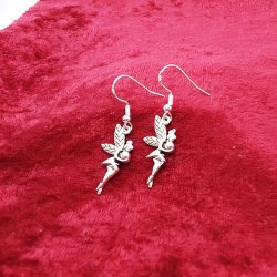 HF.  Slv reringe med  sm sde engle