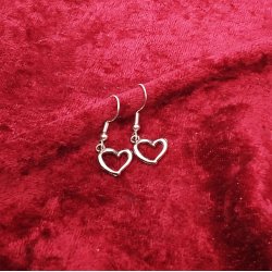 HF. Slv reringe med hjertervedhng