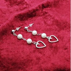 HF : Hnge reringe med 4 flotte Ferskvandsperler